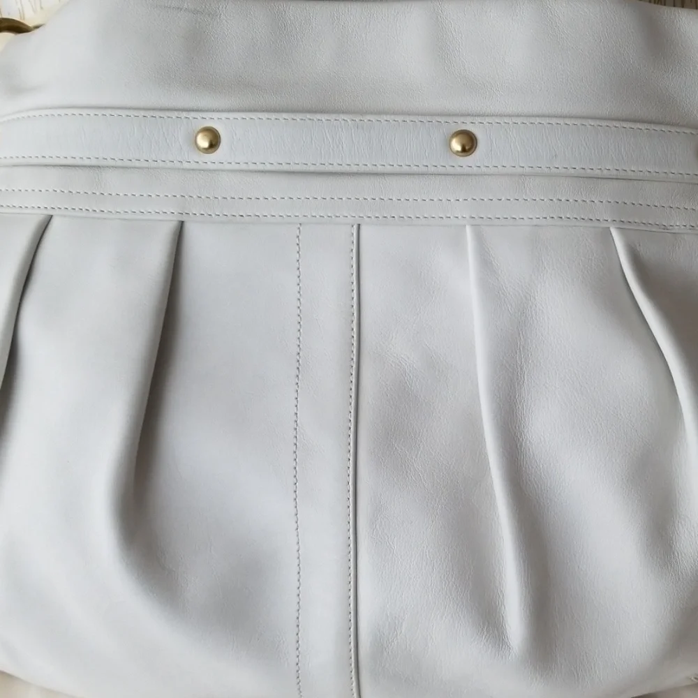 Coach Handbag - Picture 2 of 4